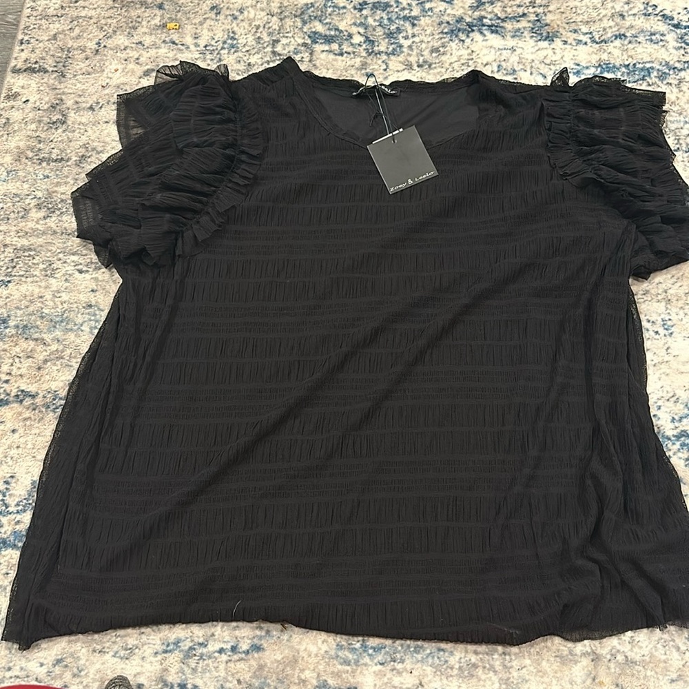 Ruffle shirt